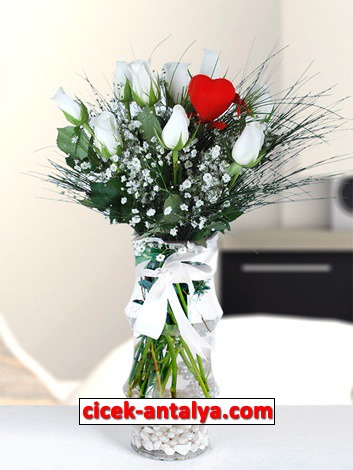 beyazin-aski-cam-vazo